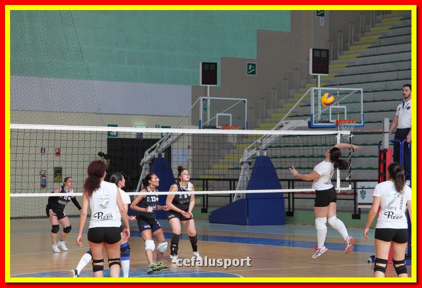150614 volley 373_tn.jpg